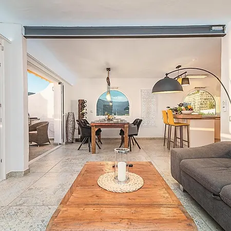Luxury Apartment, Sea Views, Jacuzzi And Sauna. Apartment Mogán