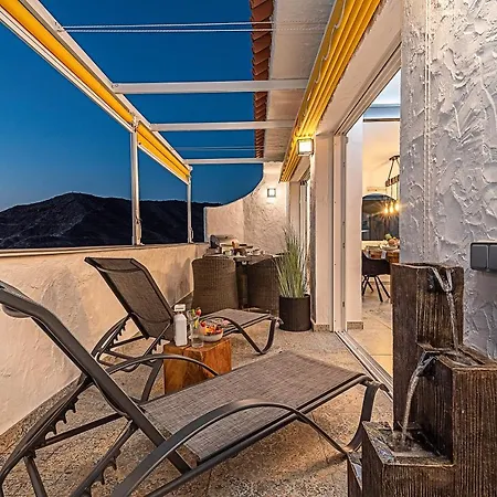 Luxury Apartment, Sea Views, Jacuzzi And Sauna. Mogan