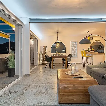 Luxury Apartment, Sea Views, Jacuzzi And Sauna. Apartment Mogan