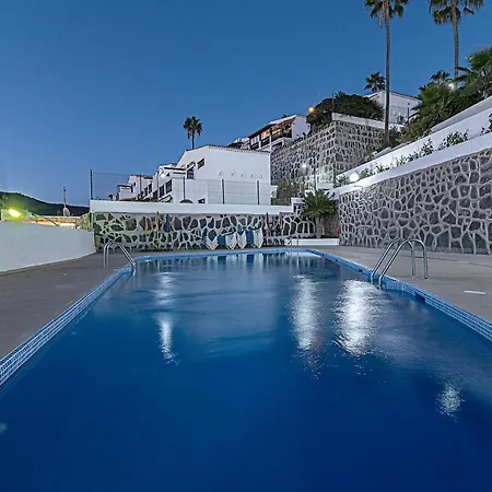 Apartamento Luxury Apartment, Sea Views, Jacuzzi And Sauna. *
