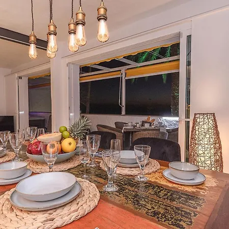 Luxury Apartment, Sea Views, Jacuzzi And Sauna. Apartment Mogan
