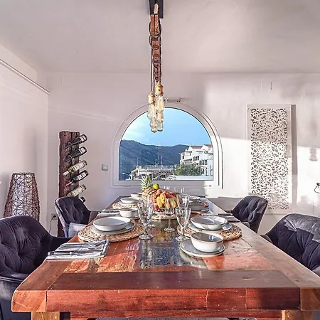Apartamento Luxury Apartment, Sea Views, Jacuzzi And Sauna. *